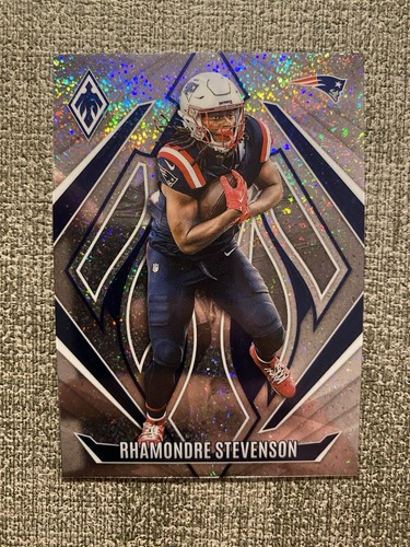 Rhamondre stevenson phoenix - -,